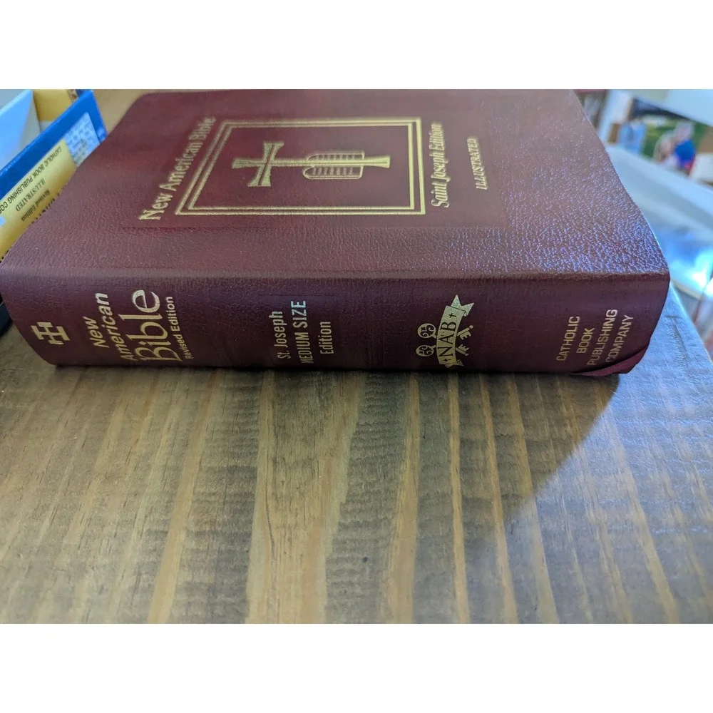 New American Bible Saint Joseph Edition Catholic Book Illustrated 609/13R Medium